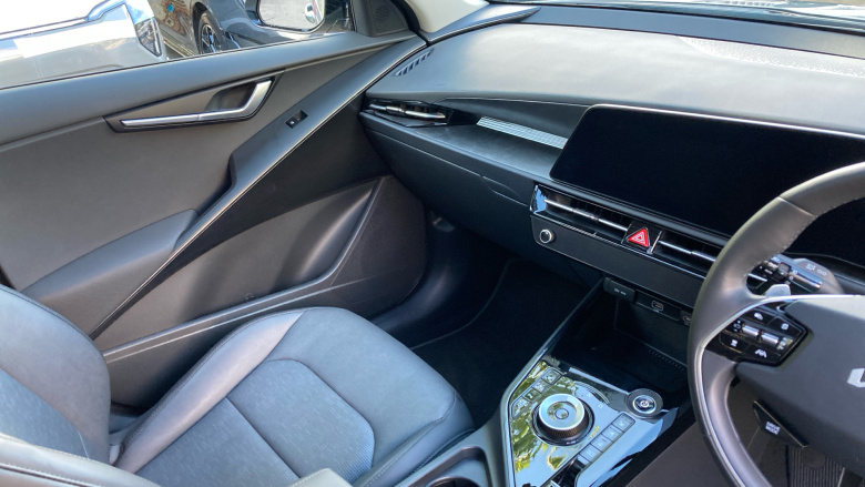 Kia Niro 150kW 4 65kWh 5dr Auto Electric Estate